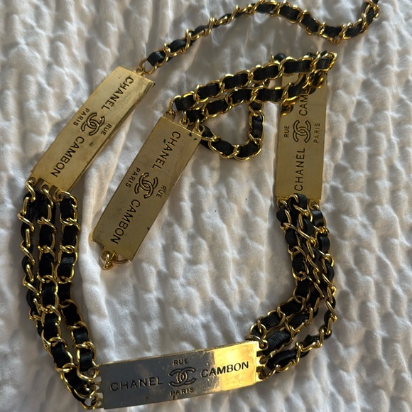 Vintage CHANEL belt - Picture 1 of 1